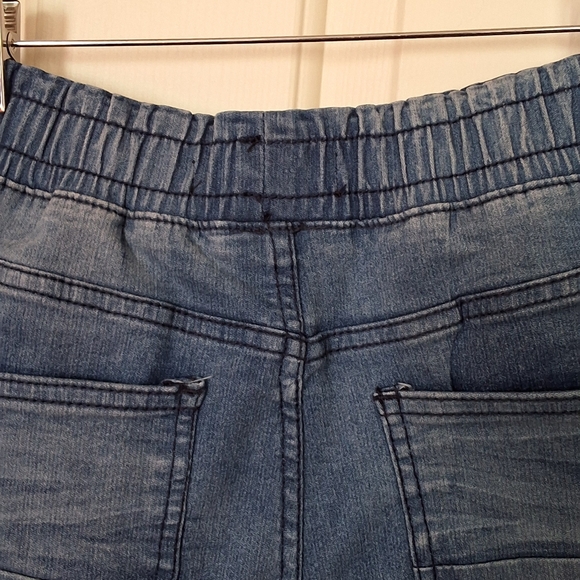 Boys denim shorts. - Picture 4 of 6